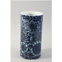 Vintage Vase Von Rosenthal, Rosenthal Porzellan Björn Wiinblad, Blau Vintage Vase Von Rosenthal, Rosenthal Porzellan Björn Wiinblad, Blau von SolveigsStudio