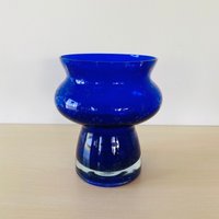 Wunderschöne Blaue Glasvase in Sehr Schöner Form von SolveigsStudio