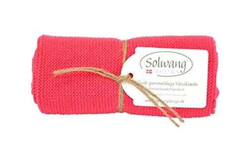 Solwang Handtuch H63 gestrickt in Himbeere hell von Solwang