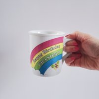 Vintage 1980S "Happy Birthday Grandma" Keramik Kaffeebecher Mit Regenbogen-Design, Geschenk Für Großmutter von SomeLikeItRetroCo