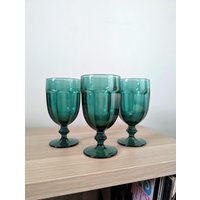 Vintage Libbey Gibraltar Emerald Green Kelche - 1980Er Jahre Retro Barware, 3Er Set Vintage Libbey Gibraltar Emerald Green Kelche - 1980Er Jahre Retro Barware, 3Er Set von SomeLikeItRetroCo
