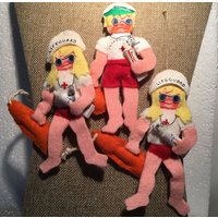 Lifeguad Baywatch Fun Stofffilz Urlaub Figur Ornament von SomeoneSpecialCo