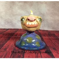 Ceramic Candlestick, Rad Geworfen, Von Hand Verändert Und Geformt. Nur Eine Freundliche Kleine Fella, Um Ihnen Zu Helfen, Ihr Leben Erhellen. Ca4 von SomethingLucky13