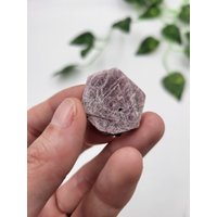 Natürlicher Hexagonal Rubin. 100% Natürliche Formation Indien Natürlicher Hexagonal Rubin. 100% Natürliche Formation Indien von SomethingMined