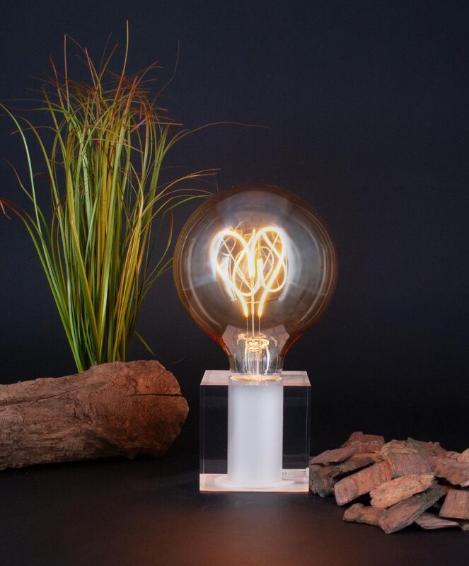 Sompex Cubic Tischleuchte transparent mit Herz Filament Leuchtmittel von Sompex