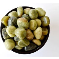 Chrysophase Trommelsteine A Grade Healing Crystals in Packungsgrößen Von 4 Unzen, 1/2 Pfund Und 1 Pfund von SoothingCrystalStore