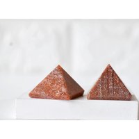 Orange Aventurin Kristall Heilpyramide ~ Pyramide Für Crystal Grid Und Chakra Balancieren von SoothingCrystalStore