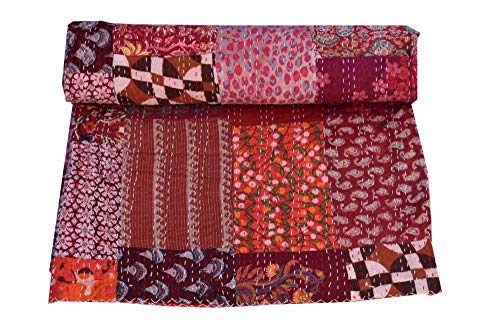 Sophia-Art Indische handgemachte Block Print Patch Work Kantha Quilt Decke Tagesdecke Patch Kantha Throw Hippie Ethnische Kantha Rallyes Bohemian Sari Patchwork Bettdecke (Red Patchwork, 90" X 108") von Sophia-Art