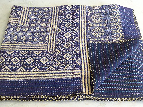 Sophia Art Kantha Quilt Handgemachte Kantha Quilt Überwurf Queen Size Ajrakh Tagesdecke Ajrakh Blockdruck Kantha Tagesdecke Decke (Mehrfarbig) von Sophia-Art