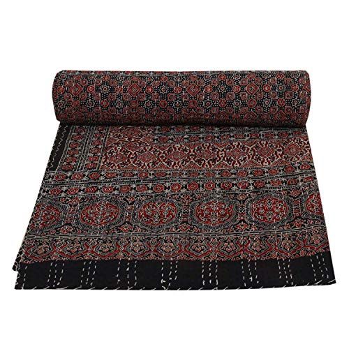 Sophia-Art Queen Size Hand Block Print Kantha Quilt 90x108 Inch Ajrakh Kantha Bedspread Vegetable Dye Kantha Blanket Indigo Print Ajrakh Kantha Quilt (Schwarz Rot, 90" x 108") von Sophia-Art