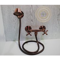 Handbrause-Set - Wandmontage in Kupferoptik Und Handbrause Vielseitige Badelösung Für Das Badezimmer von Soqalux