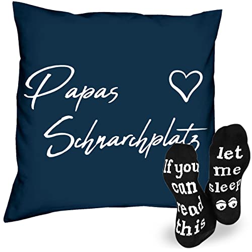 Geschenk für Papa zum Geburtstag Vatertag Weihnachten Kissen - Papas Schnarchplatz + lustige Sprüche-Socken - Geschenke für Väter Kissen für Papas Schnarchecke 40 x 40 cm Farbe: navy-blau von Soreso Design