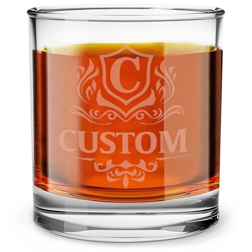 Personalisierte Leonardo Whiskey Glas mit Gravur Tumbler Glas Geschenk-Idee für Männer mit Name und Jahreszahl Ornament Design Zum Jubiläum Ehemann Geschenk für Freund Personalisierte Leonardo Whiskey Glas mit Gravur Tumbler Glas Geschenk-Idee für Männer mit Name und Jahreszahl Ornament Design Zum Jubiläum Ehemann Geschenk für Freund von SosnSusn