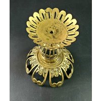 Vintage - Single Messing Verzierter Schöner Kerzenhalter Made in Japan von SoulTreasureGoods