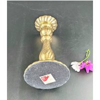 Vintage - Single Schöner Spiral Design Mid-Century Kerzenständer Aus Messing von SoulTreasureGoods