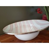 Mackenzie Childs Enamel Badehütte Große Servierschüssel Retired ~ Vintage Seltene Mehr Stücke Verfügbar Rosa Weißer Streifen von SoulcandyStore