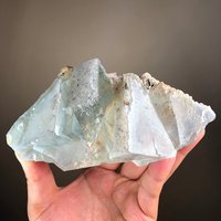Grüner Fluorit Kristallwürfel Mit Quarzkristallen | Natürlicher Heilstein Mineral Specimen Für Sammler von SourcefieldShop