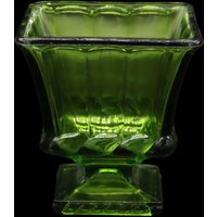Vintage Gepresstes Glas Avocado Grüne Urne/Überpflanzung von SouthBeachAntiques