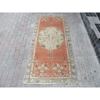 3.1x6.8 Ft Vintage Washed Out Turkish Oushak Rug von SouthVintageDesign