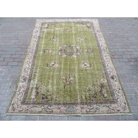 6.2x9 Ft Vintage Mid-Century Green Turkish Oushak Rug 6.2x9 Ft Vintage Mid-Century Green Turkish Oushak Rug von SouthVintageDesign