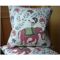 Mahout Elephant Block Print Kissenbezug von SouthendDesign