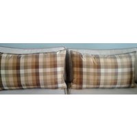 Seide Taffeta Braun Karo Celerie Kemble Glimmer Kissenbezug von SouthendDesign