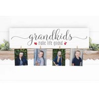Grandkids Make Life Grand Holzschild | Fotohalter Geschenk Für Großeltern |Geschenk Oma Zum Muttertag Weihnachten Geburtstag Nana von SpangGangDesigns