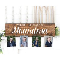 Grandma Schild Brag Board | Fotohalter Weihnachtsgeschenk Für Oma Enkel Zeichen Wäscheklammer Personalisiertes Geschenk von SpangGangDesigns