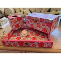 Passion Trio Serviertablett, Valentinsgeschenk, Couchtisch Tablett, Ottomane Tablett Und Schmuckschatulle von SparklesByPaola
