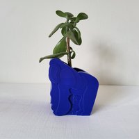 Übertopf Für Den Innenbereich, Blumentopf in Blauer Gorilla-Form, Einzigartiges Handgefertigtes Geschenk von Spazio7