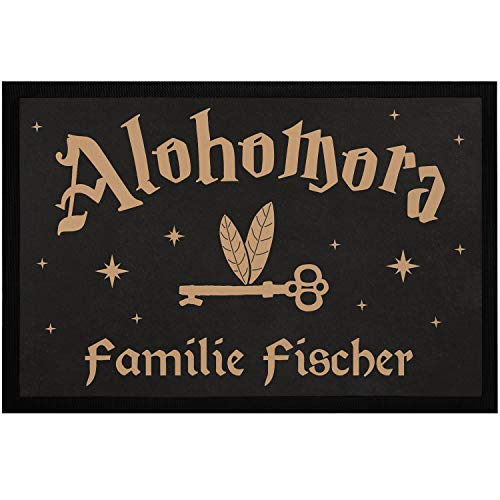 SpecialMe® Fußmatte mit Namen Alohomora Fliegender Schlüssel personalisierte Tümatte Familie rutschfest & waschbar weiß 60x40cm von SpecialMe