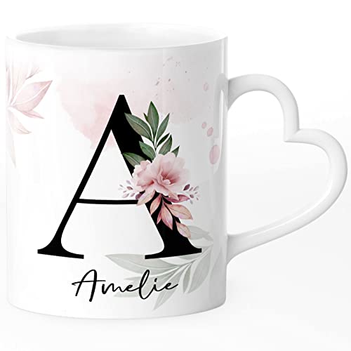 SpecialMe® Tasse Buchstabe Monogramm personalisiert mit Namen Initiale Herzhenkel Blumen-Motiv persönliche Geschenke Blumenhintergrund weiß Herz-Tasse von SpecialMe