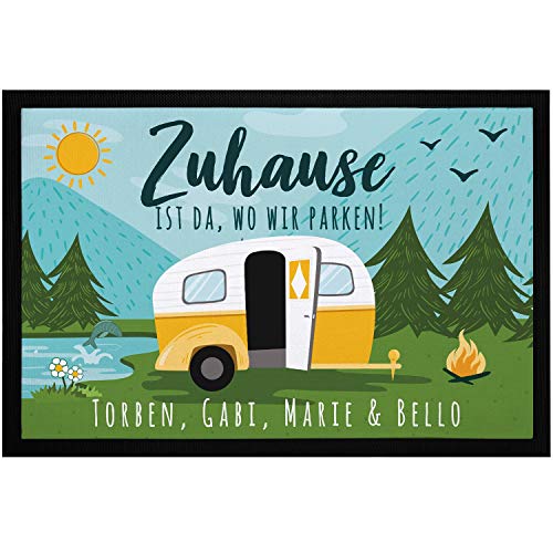 SpecialMe Fußmatte Familie personalisiert mit Namen Zuhause ist da wo wir parken Camping Wohnwagen rutschfest & waschbar schwarz 60x40cm von SpecialMe