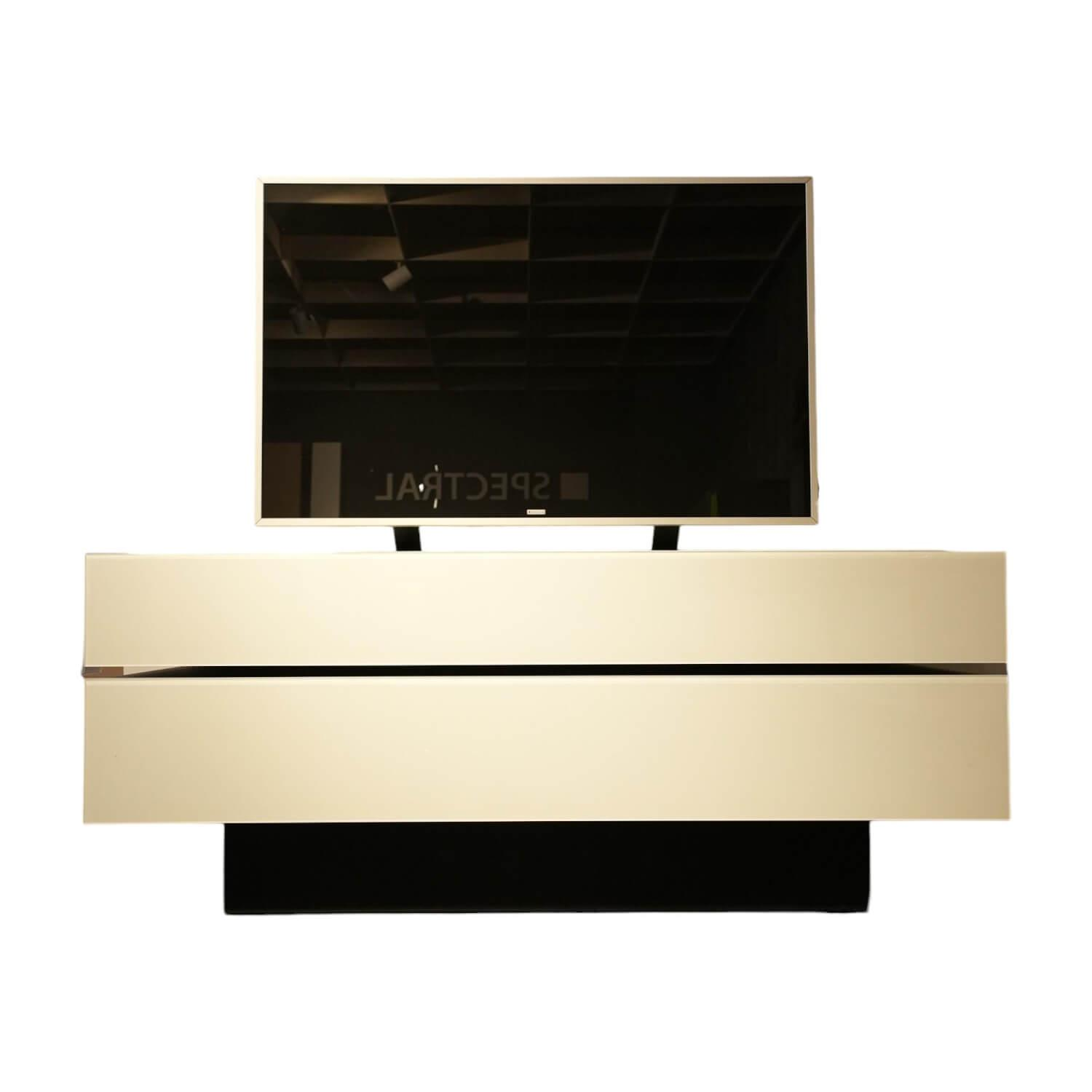 Lowboard BR 1503 Brick Glas Snow Weiß Lackiert Mit Soundsockel Und Lautsprecher ... Lowboard BR 1503 Brick Glas Snow Weiß Lackiert Mit Soundsockel Und Lautsprecher ... von Spectral Smart Furniture