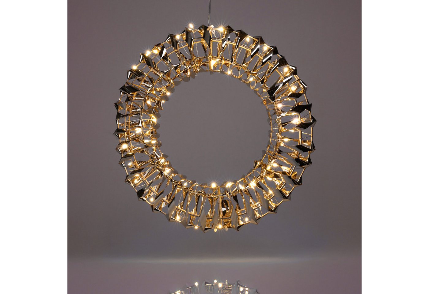 Spetebo LED Dekolicht Goldener Ring mit 3D Effekt - 30 cm - aus Metall, Batterie betrieben, LED fest integriert, warm weiß, mit Timer Spetebo LED Dekolicht Goldener Ring mit 3D Effekt - 30 cm - aus Metall, Batterie betrieben, LED fest integriert, warm weiß, mit Timer von Spetebo