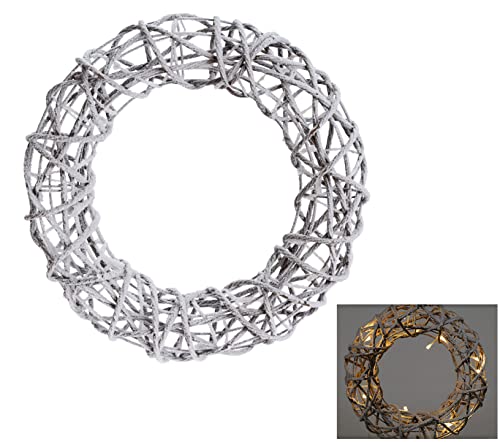 Spetebo LED Rattankranz aus Kunststoff zum Hängen mit Timer - Ø 40 cm - Deko Kranz mit Kunstschnee - Weihnachten Advent Winter Tür Dekoration warm weiß beleuchtet Spetebo LED Rattankranz aus Kunststoff zum Hängen mit Timer - Ø 40 cm - Deko Kranz mit Kunstschnee - Weihnachten Advent Winter Tür Dekoration warm weiß beleuchtet von Spetebo
