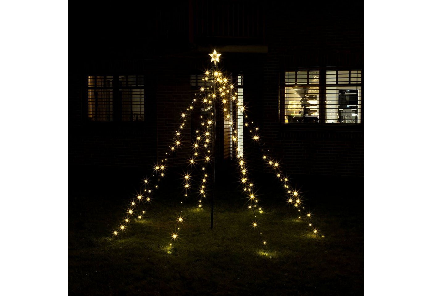 Spetebo Weihnachtspyramide LED Lichterpyramide mit Timer - 200 LED / 150 cm, Dekorativer Metall Weihnachtsbaum 150 cm von Spetebo