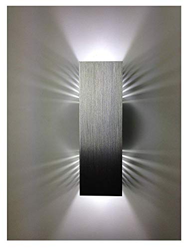 SpiceLED Wandleuchte | ShineLED-14 | Schalter | 2x7W Weiß | hell silbernes Gehäuse | Schatteneffekt | High-Power LED Wandlampe von SpiceLED