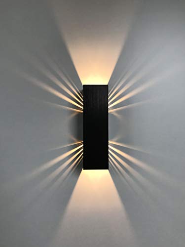SpiceLED Wandleuchte | ShineLED-6 Black Edition | Schalter | 2x3W warmweiß | Schatteneffekt | High-Power LED Wandlampe von SpiceLED