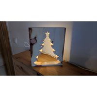 Zirbenholz Bohle Mit Weihnachtsbaum, Led Beleuchtung - Unikat Zirbenholz Bohle Mit Weihnachtsbaum, Led Beleuchtung - Unikat von Spilani