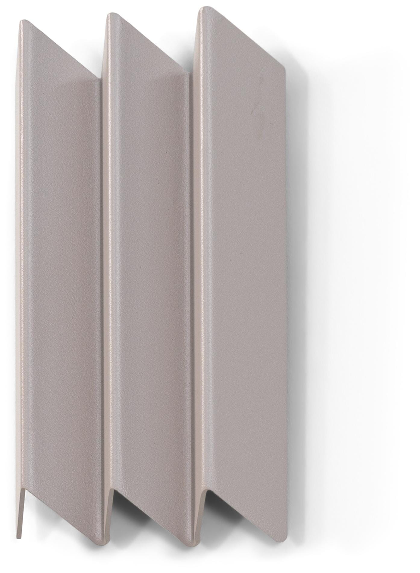 Spinder SENSU Small Garderobe: Skandinavischer Stahl, Silky Taupe von Spinder Design