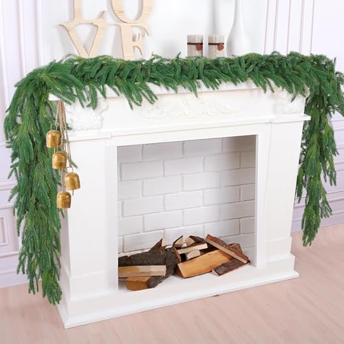 Grüne Weihnachtsgirlande, Dekoration, künstliche Norfolk-Ranke, weiche grüne Kieferngirlanden für Kamin, Kaminsims, Fenster, Weihnachten, Innen- und Außenbereich, 100 cm von SpirWoRchlan