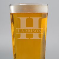 Personalisierte Initiale Und Name Pint Glas Geschenke Ideen Für Geburtstag Weihnachten Vatertag Papa Onkel Sohn Herren Him Bier Lager von SpokenGifts