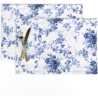 Chinoiserie Tischsets | 2Er Set - Eloise Ink 1 Von Lilyoake Vintage Blumen Sommer Frühling Blau Natur Stoff Spoonflower von SpoonflowerHome