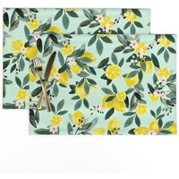 Gelbe Tischsets | 2Er Set - Liebe Clementine Zitronen Minze Von Crystal_Walen Blumen Zitrus Stoff Spoonflower von SpoonflowerHome