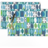 Mid Century Tischsets 2Er Set - Geek Chic Modern Retro Geometrisch Blaue Stoff Von Ottomanbrim Mid Century Tischsets 2Er Set - Geek Chic Modern Retro Geometrisch Blaue Stoff Von Ottomanbrim von SpoonflowerHome