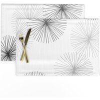 Mod Florale Tischsets | 2Er Set - Dandelions Grayscale Von Friztin Mid Century Modern Minimalist Retro Stoff Spoonflower von SpoonflowerHome