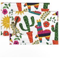 Pinata Party Tischsets 2Er Set - Mexikanisch Inspirierte Fiesta Geburtstagsfeier Bunte Papierschnitt-Tuch By Michaelzindell von SpoonflowerHome