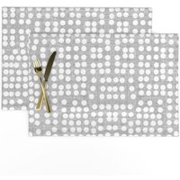 Polka Dots Tischsets 2Er Set - Weiße Kreise Gender Nursery Graue Abstrakte Stoff Terra Australis By Nouveau_Bohemian Polka Dots Tischsets 2Er Set - Weiße Kreise Gender Nursery Graue Abstrakte Stoff Terra Australis By Nouveau_Bohemian von SpoonflowerHome