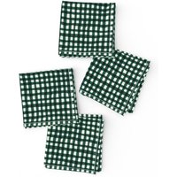 Rustikale Bauernhaus Cocktailservietten | 4Er Set - Grün Gingham Von Crystal_Walen Jägergrüne Cabin Lounge Stoffservietten Spoonflower von SpoonflowerHome